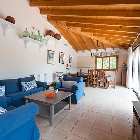 Villa Bajoca *